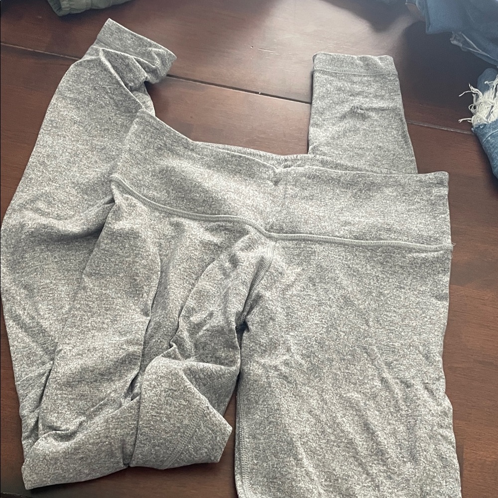 Gray Lulu Leggings